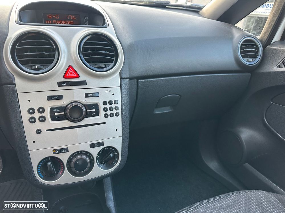 Opel Corsa 1.3 CDTi - 8