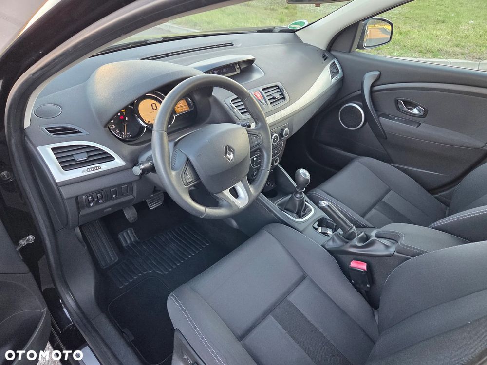 Renault Megane TCe 130 Dynamique - 14