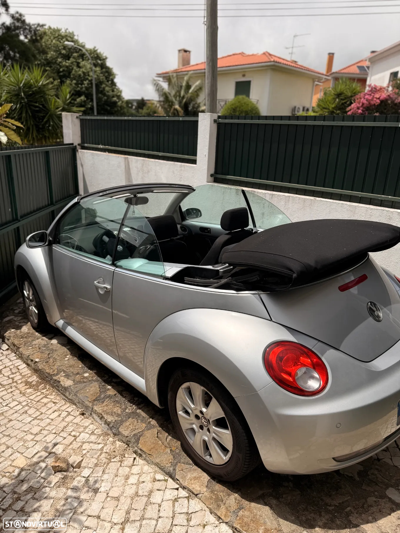 VW New Beetle Cabriolet 1.4 - 5