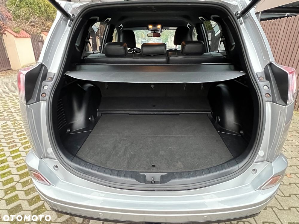 Toyota RAV4 Hybrid Selection 4x4 - 14