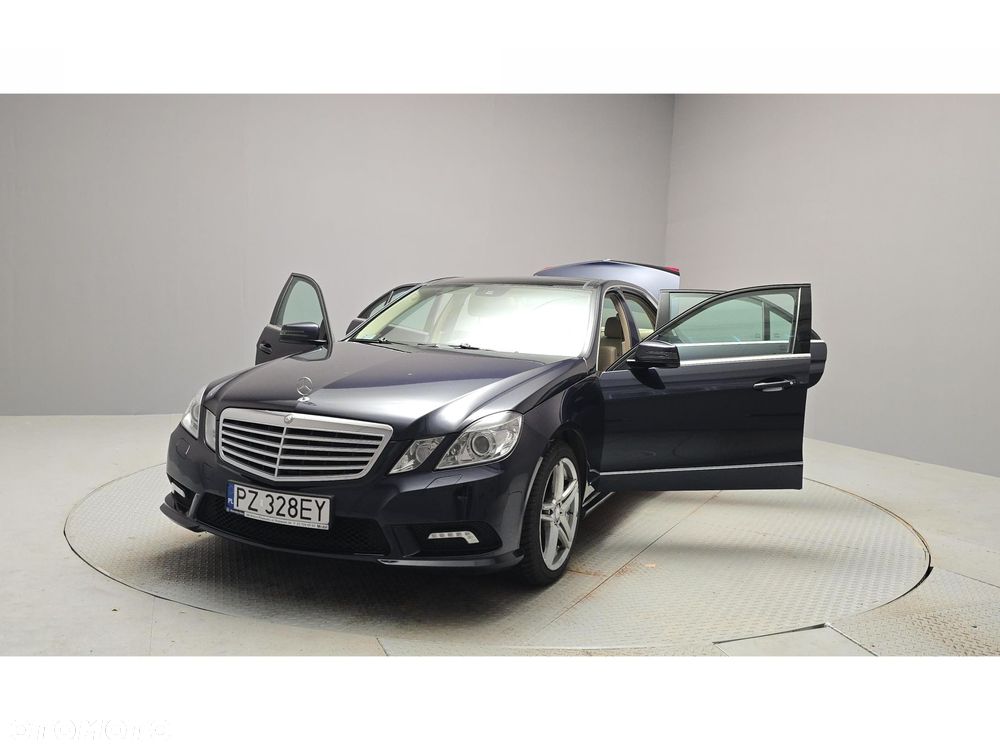 Mercedes-Benz Klasa E - 15