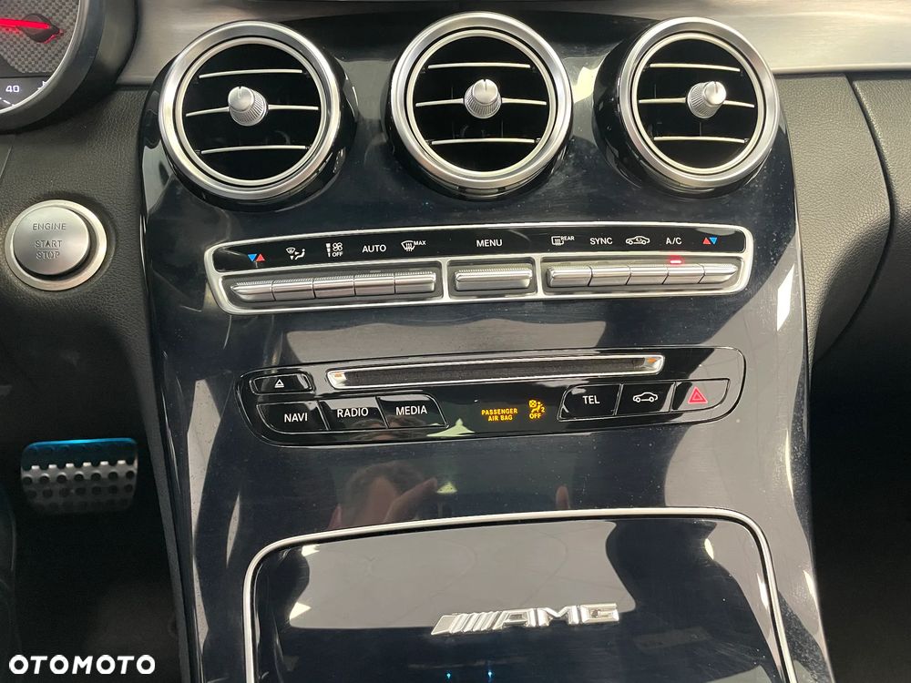 Mercedes-Benz Klasa C AMG 63 AMG Speedshift 7G-MCT - 10