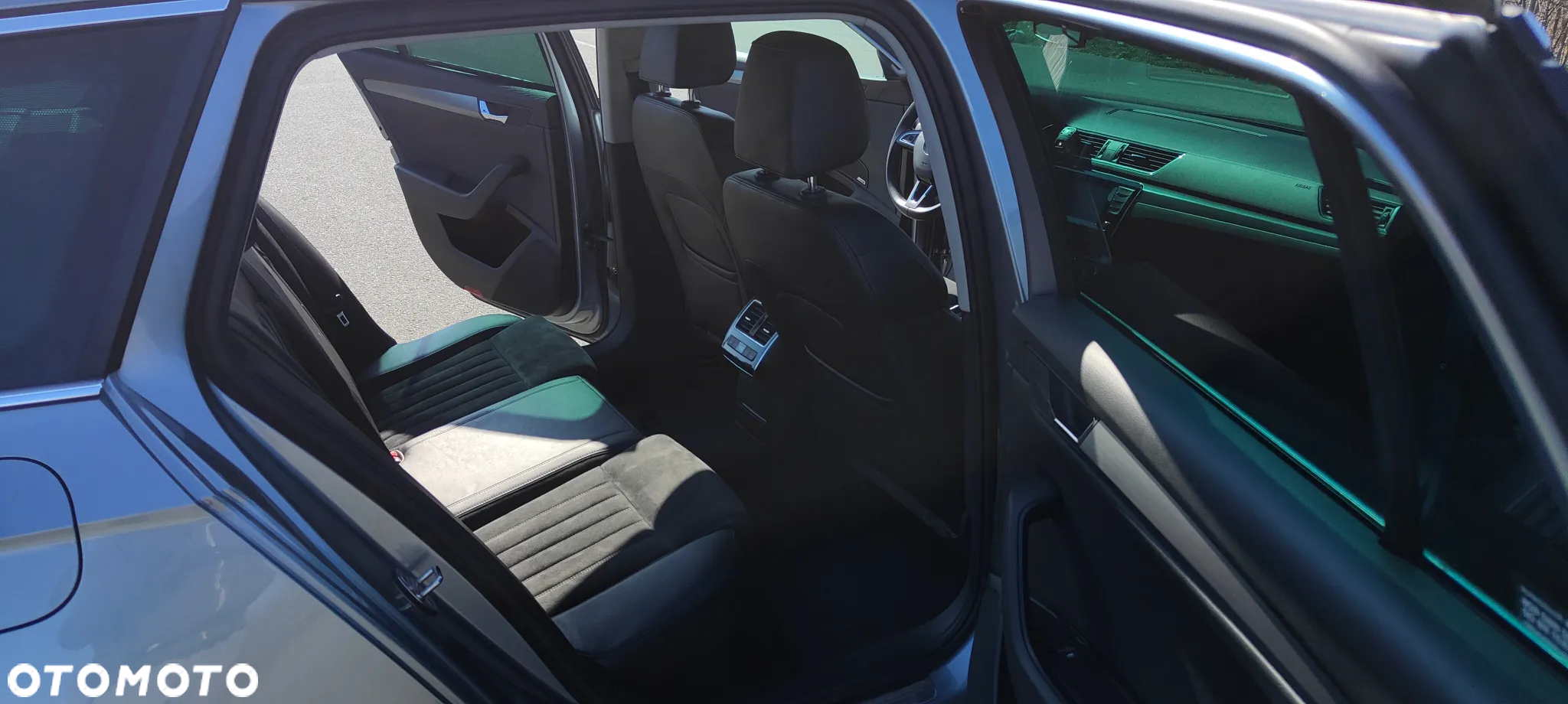 Skoda Superb 1.4 TSI ACT Style - 31