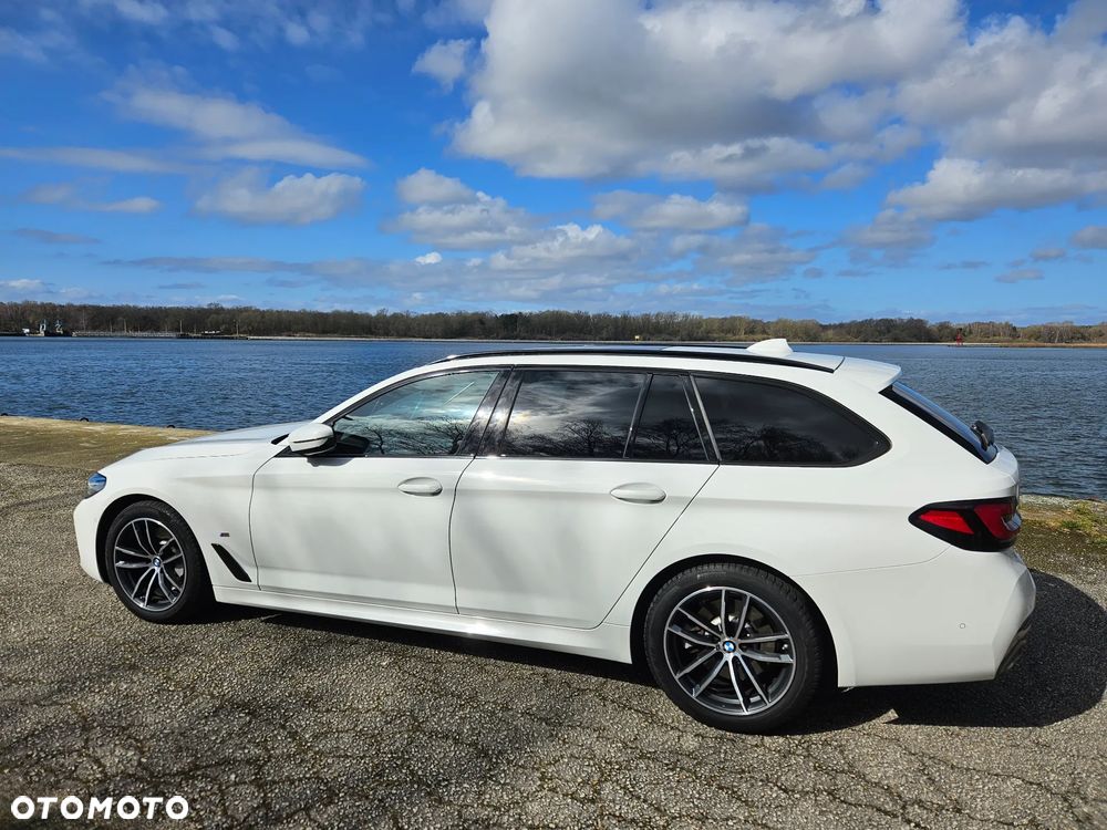 BMW Seria 5 530i - 4