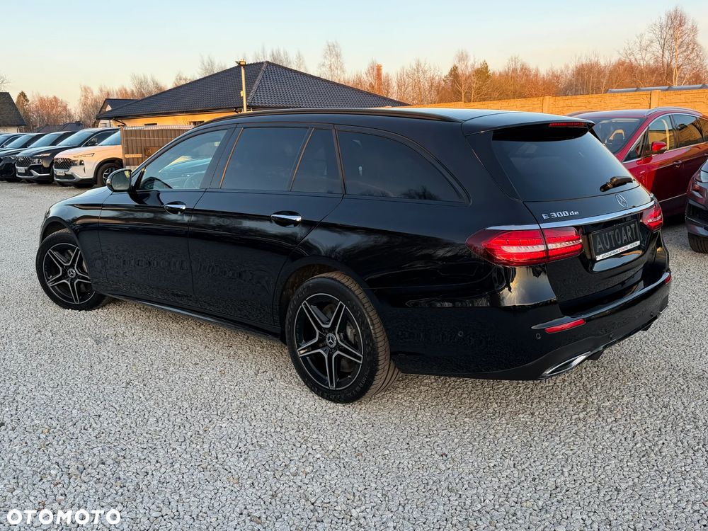 Mercedes-Benz Klasa E 220 d 4Matic 9G-TRONIC - 10