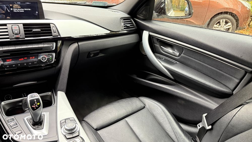 BMW Seria 3 ActiveHybrid Sport-Aut Sport Line - 22