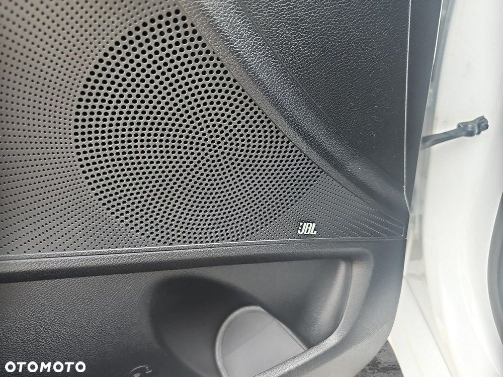 Kia ProCeed 1.5 T-GDI GT Line DCT - 25