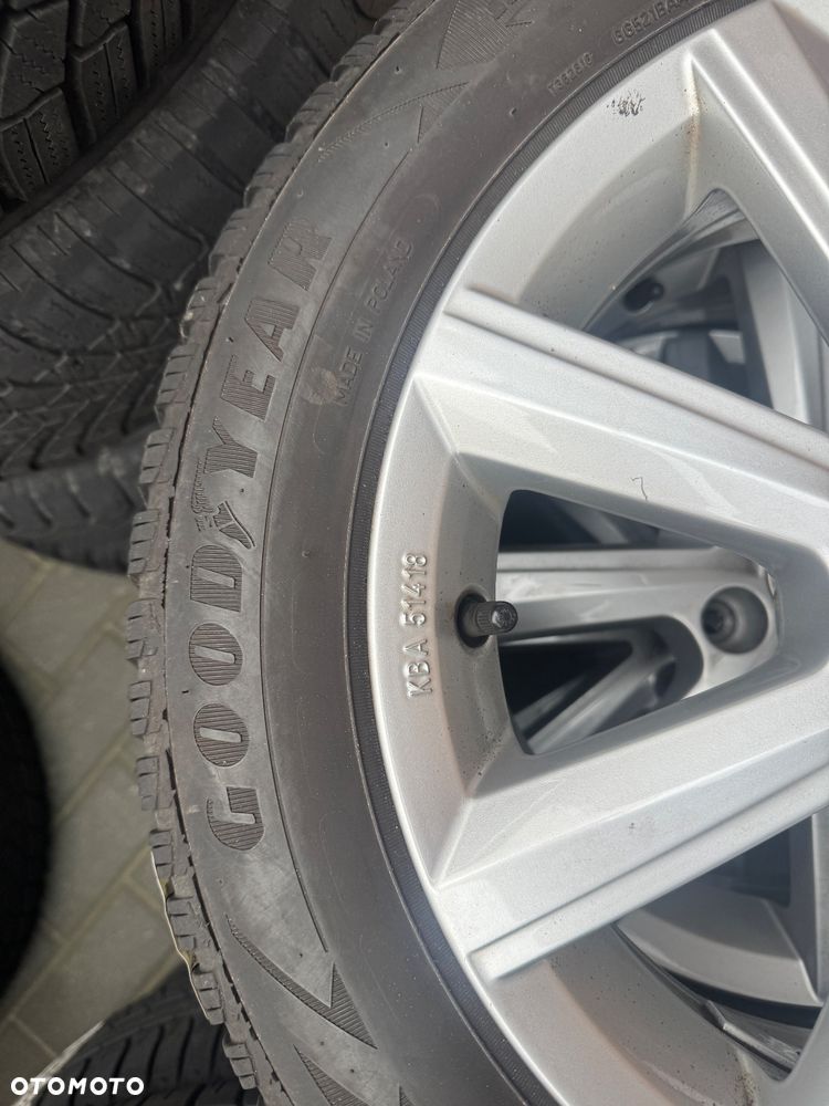 Alufelgi 15 VW UP. Bieżnik-7mm4x100,ET33,Zimowe opony GoodYear.4szt - 2