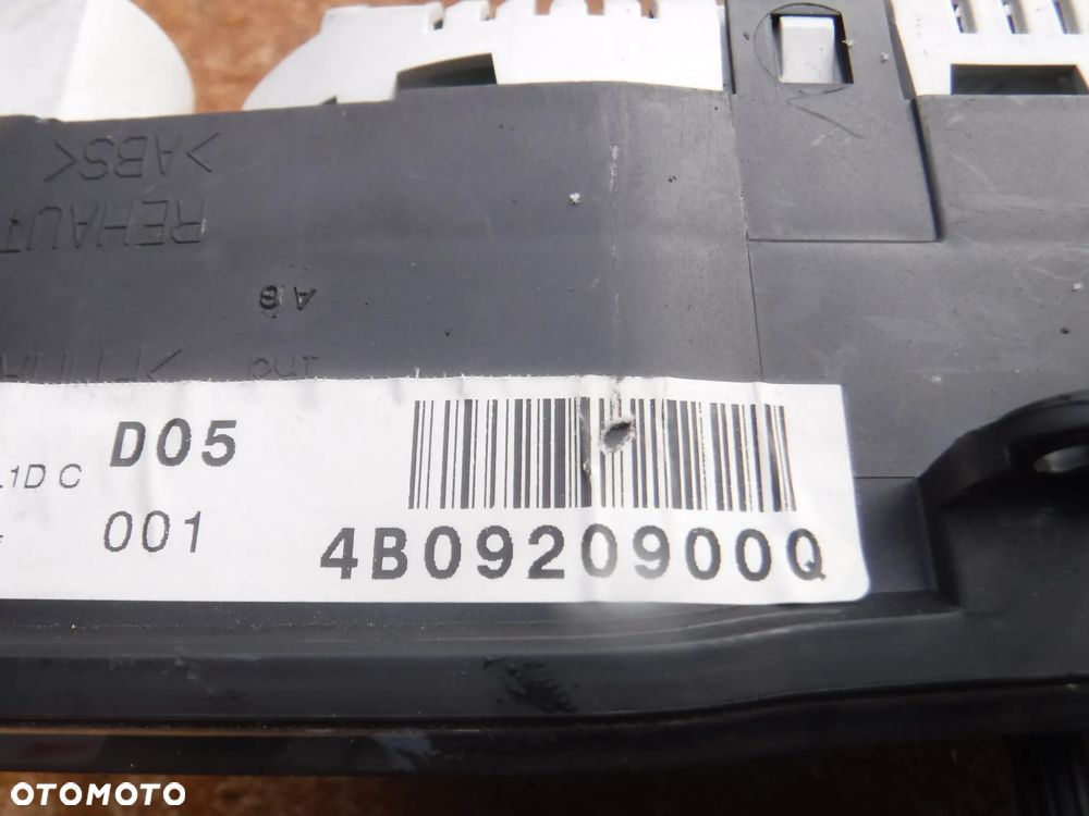 Audi A6 C5 LIFT TDI  licznik zegary 4B0920900Q EUROPA - 2
