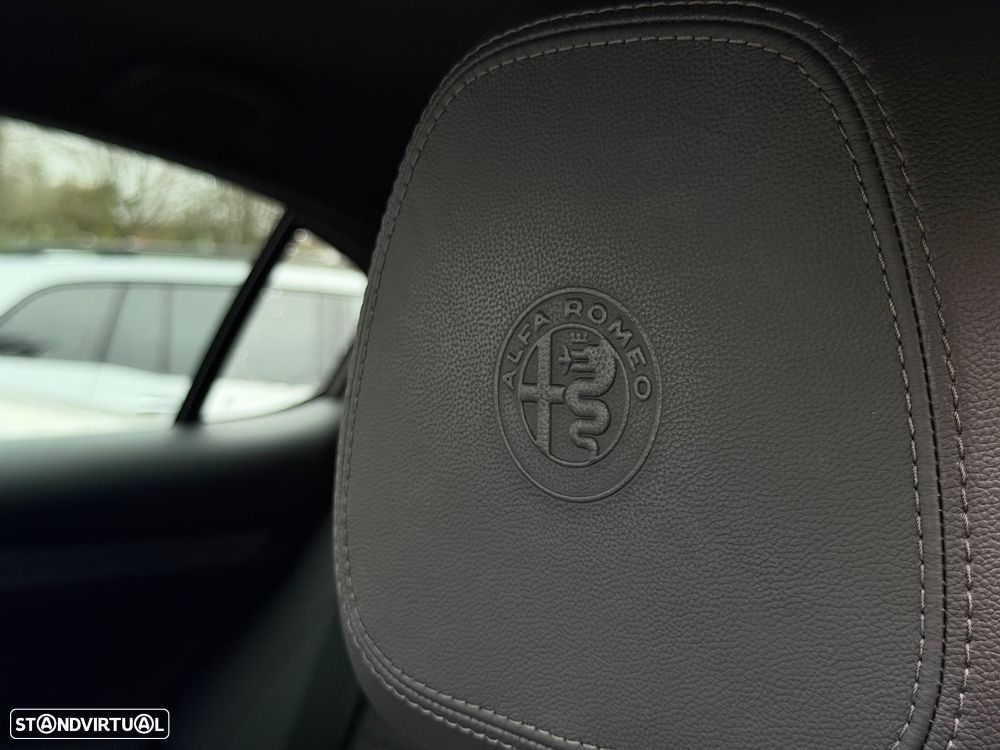 Alfa Romeo Stelvio 2.2 D Sprint AT8 - 42