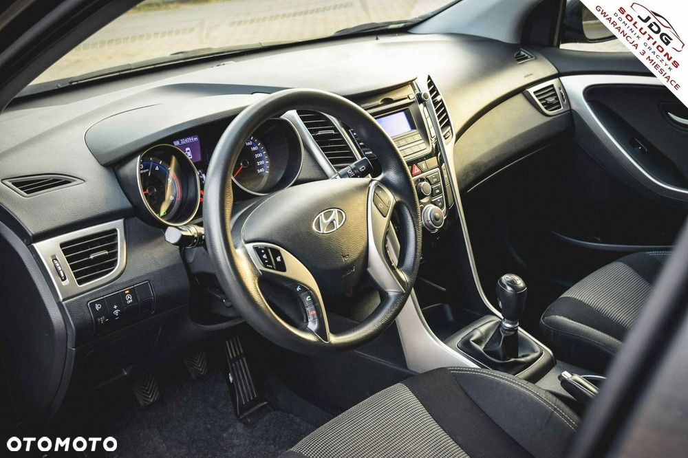 Hyundai i30 1.6 D Style - 19