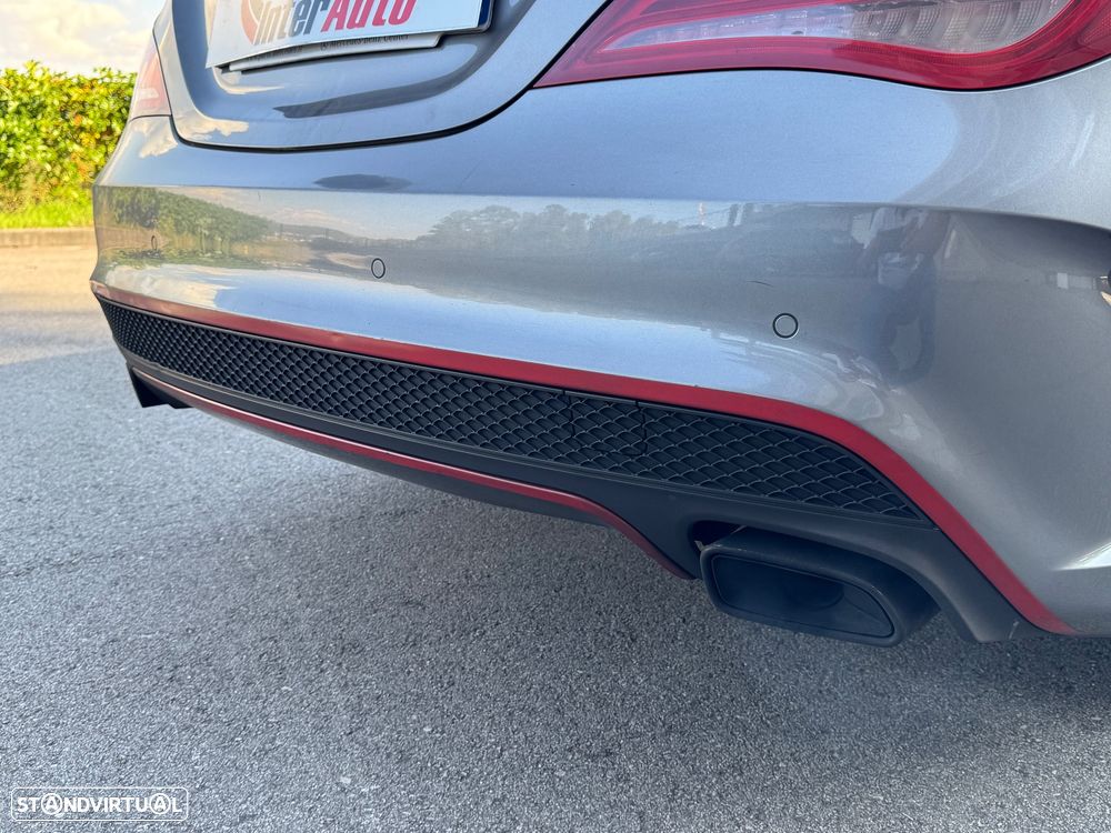 Mercedes-Benz CLA 220 CDI 7G-DCT AMG Line - 11