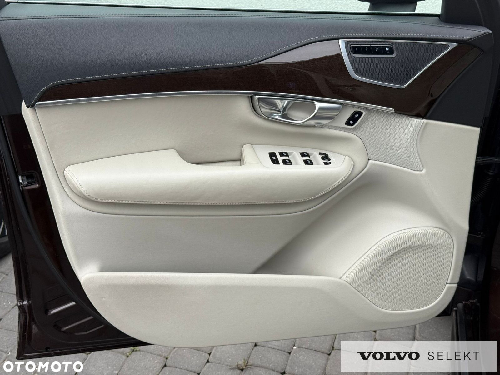 Volvo XC 90 - 14