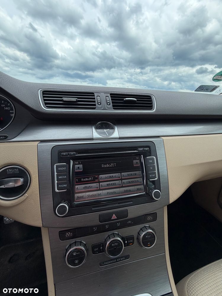 Volkswagen Passat 2.0 TDI Comfortline - 7
