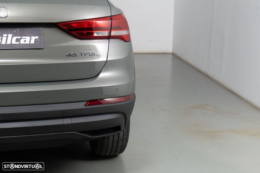 Audi Q3 45 TFSIe S tronic - 27