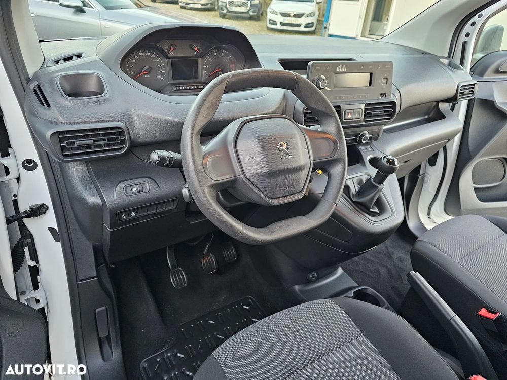 Peugeot Rifter - 21