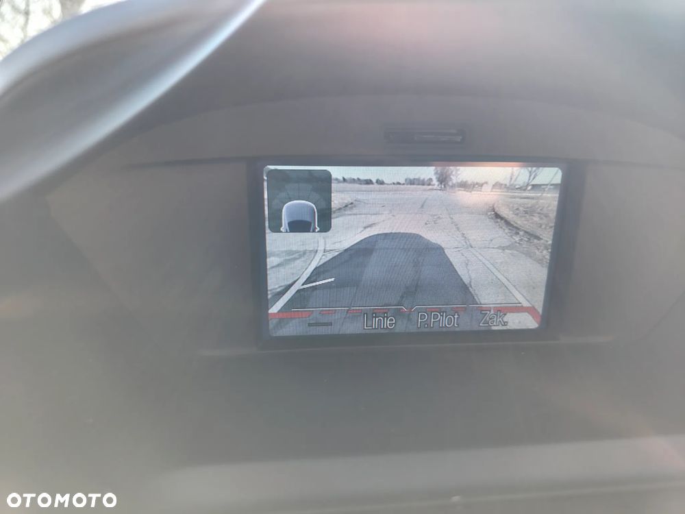 Ford Grand C-MAX - 12