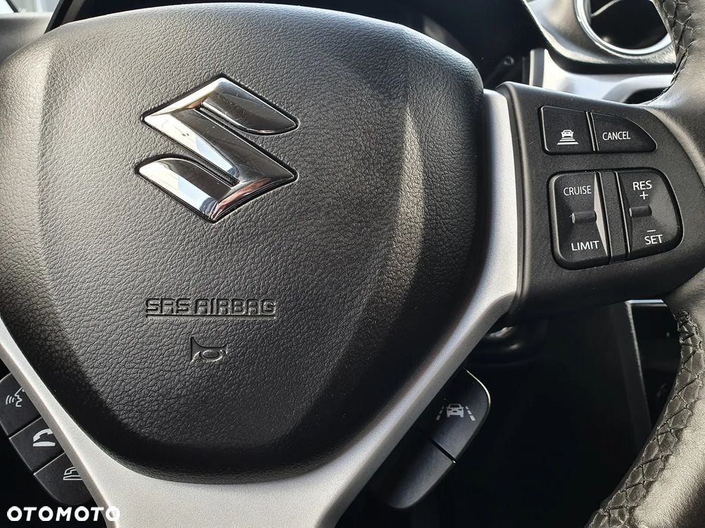 Suzuki Vitara 1.5 Strong Hybrid Premium 4WD AGS - 18