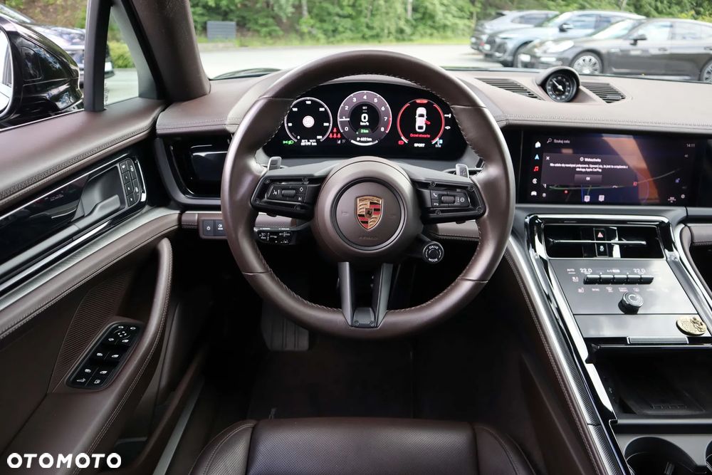 Porsche Panamera 4 E-Hybrid - 15