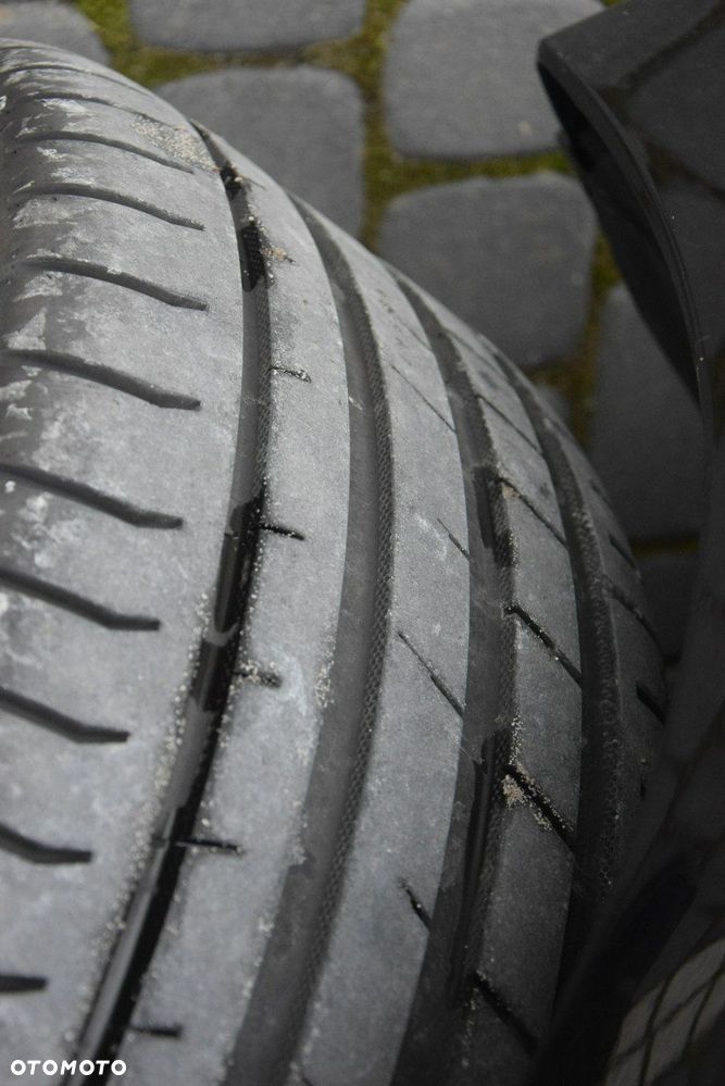 Mercedes-Benz Klasa E 200 d T 9G-TRONIC AMG Line - 32