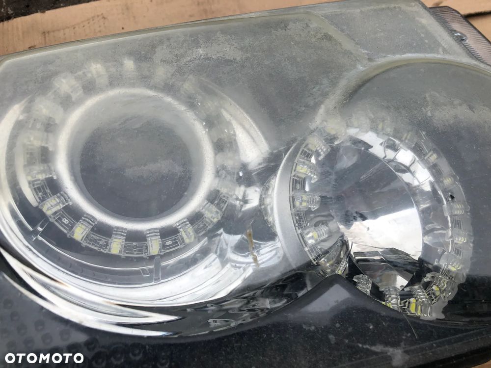 Lampa przednia prawa RHD anglik XBC501763 Range Rover Sport L320 2005-09 - 2