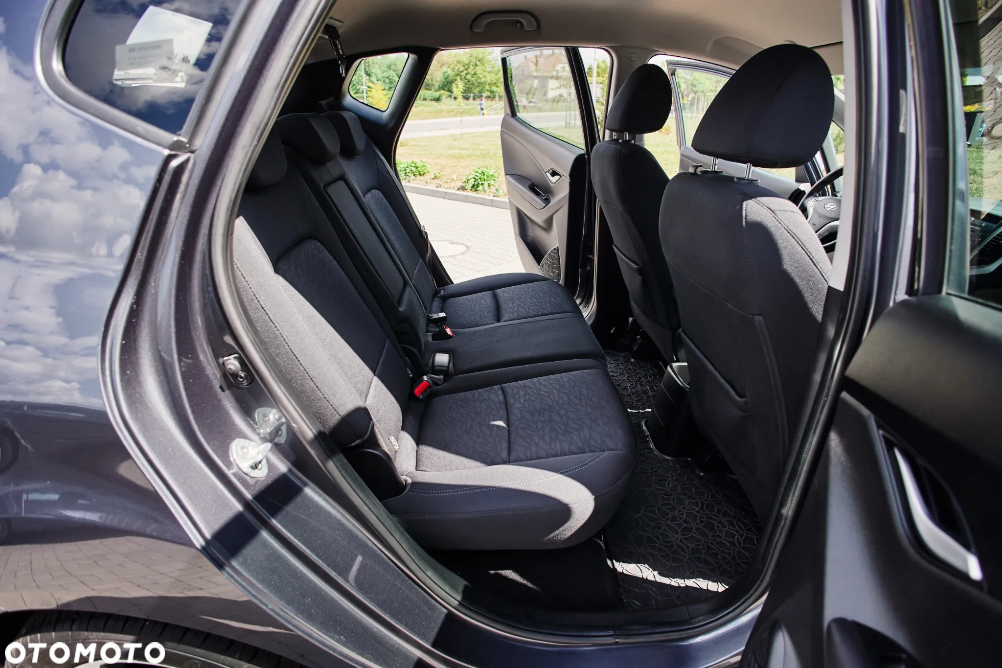 Hyundai ix20 1.6 BlueDrive Comfort - 16