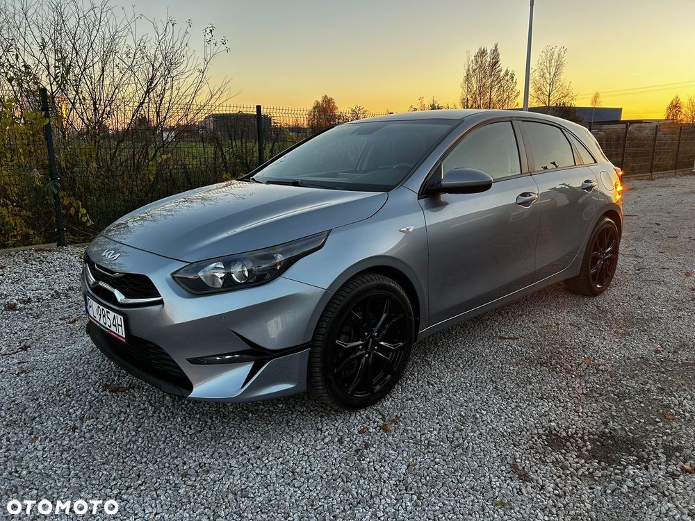 Kia Ceed 1.5 T-GDI OPF Nightline Edition