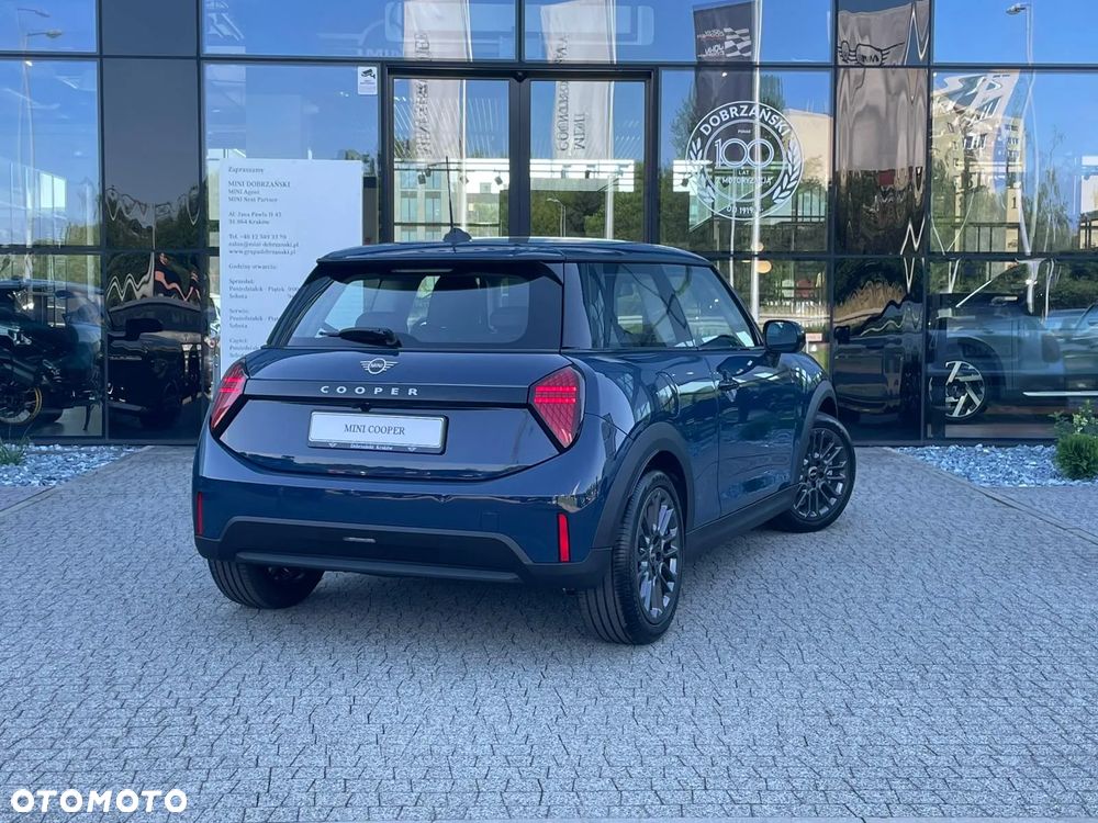 MINI ONE - 6