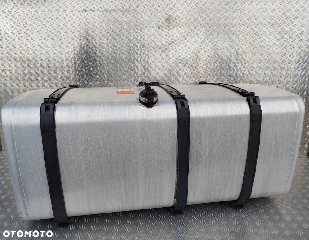 ZBIORNIK PALIWA SCANIA 600L - 5
