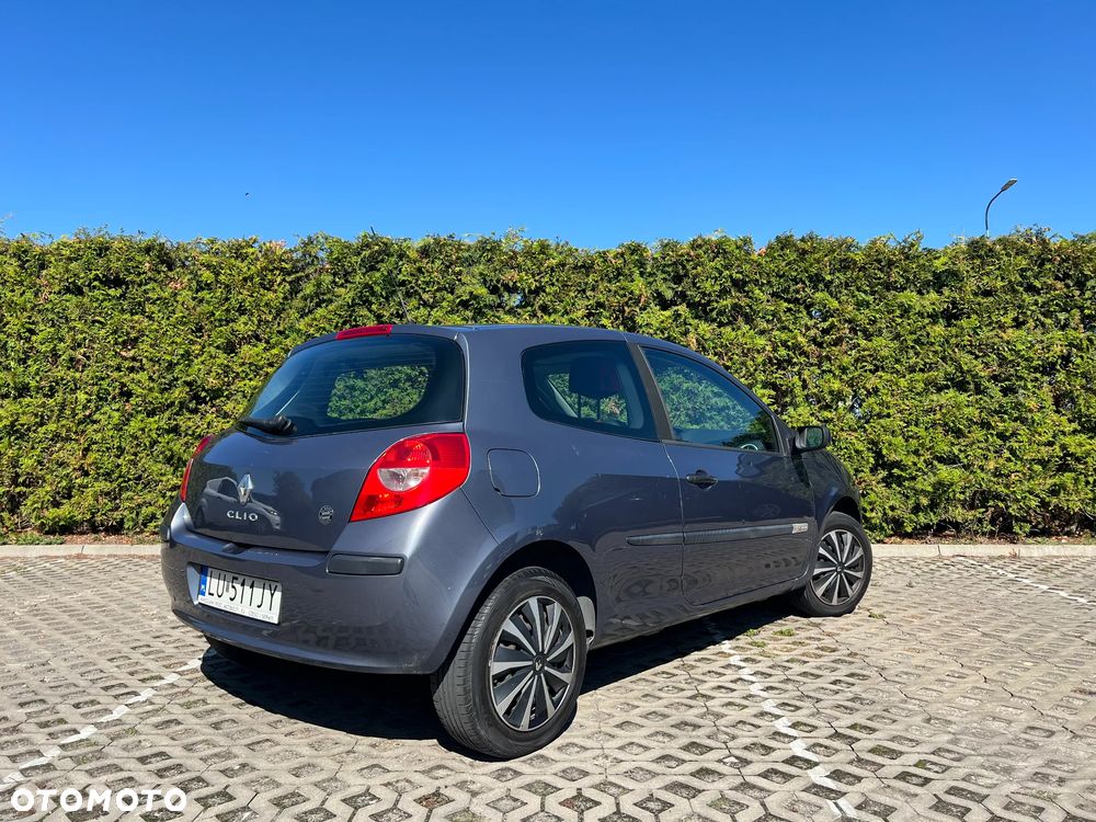 Renault Clio 1.2 16V Rip Curl - 5