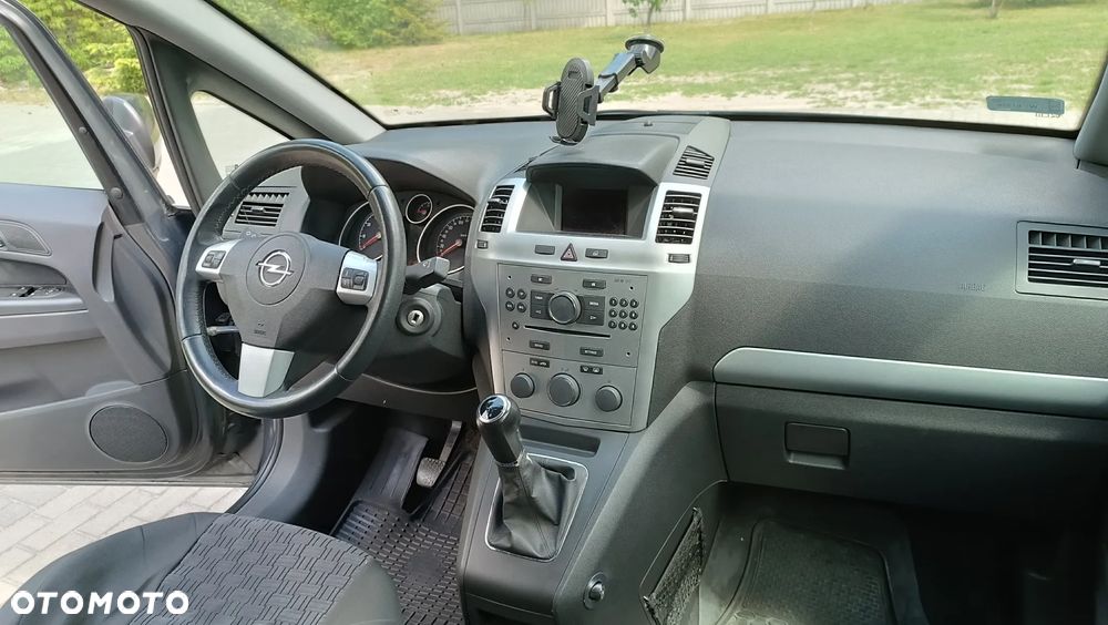 Opel Zafira 1.8 - 14