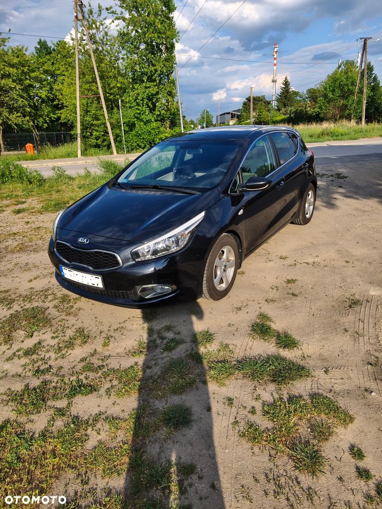 Kia Ceed 1.6 GDI L Business Line - 4