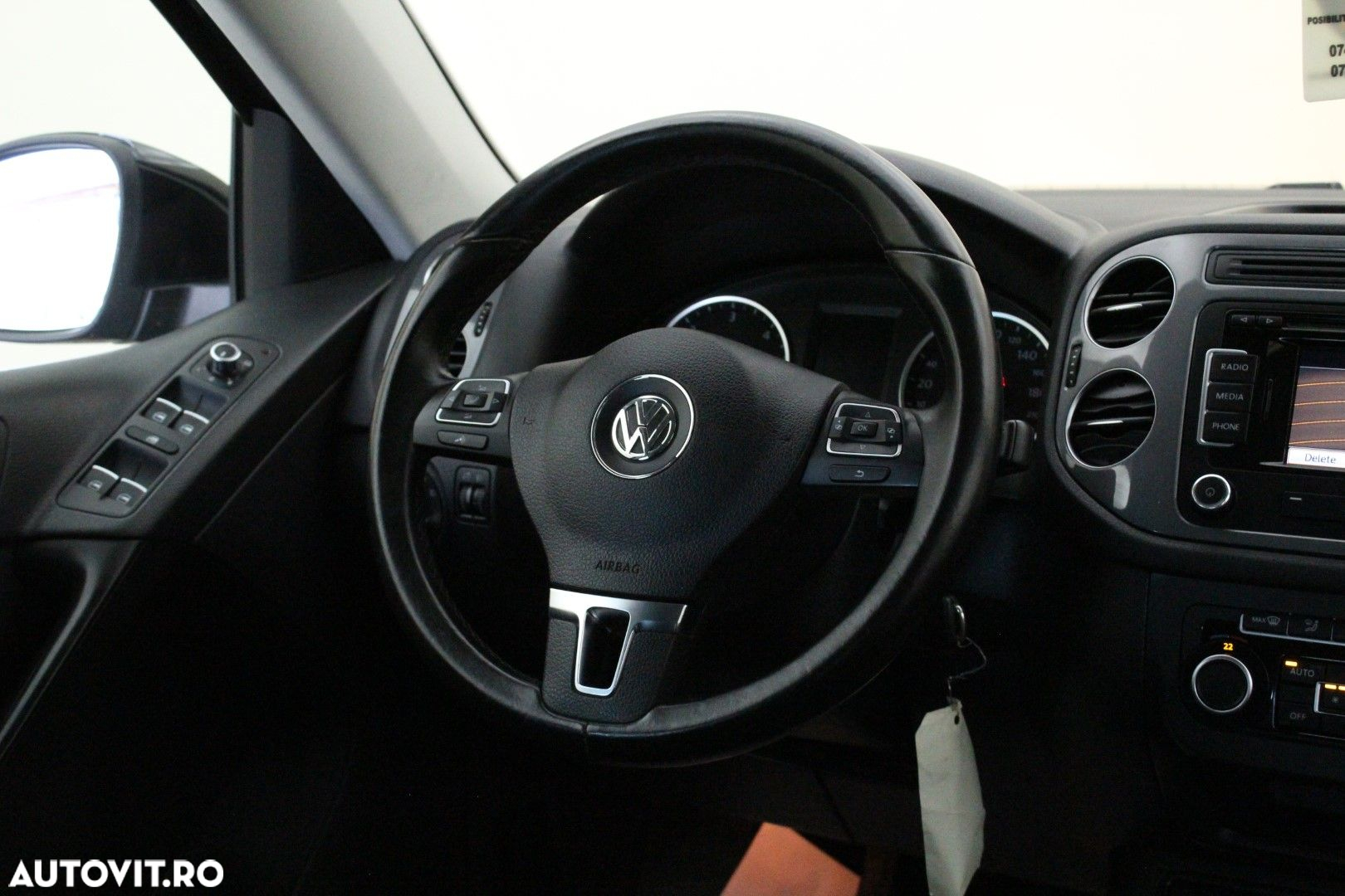 Volkswagen Tiguan - 15