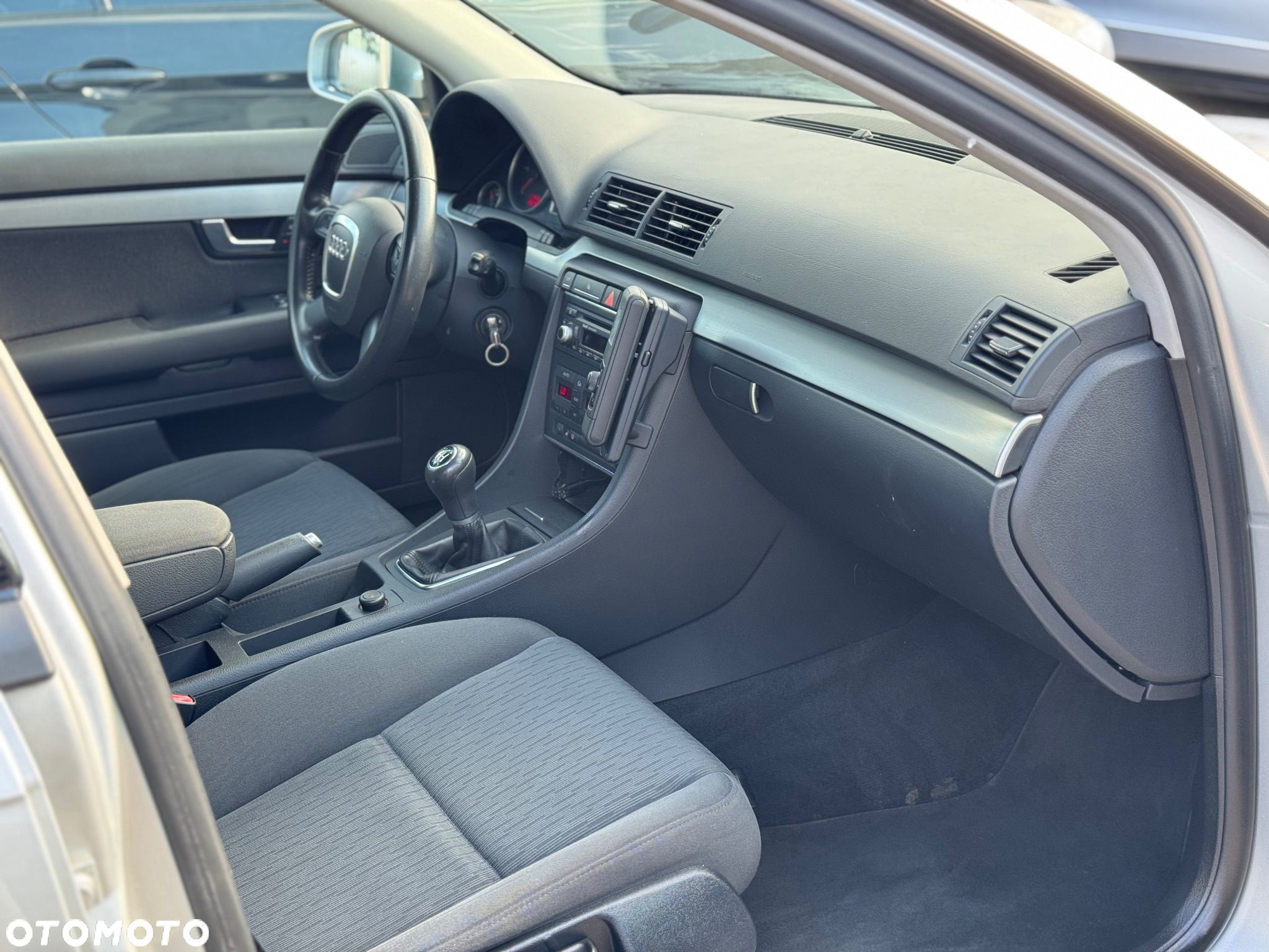 Audi A4 Avant 2.0 TDI DPF - 16