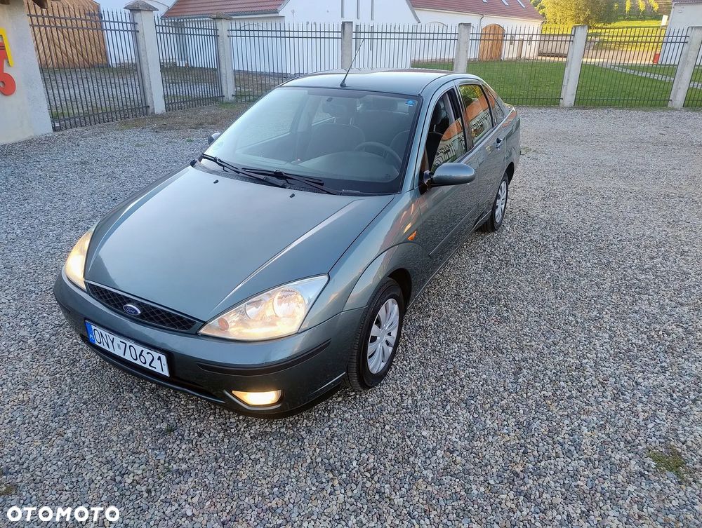 Ford Focus - 22