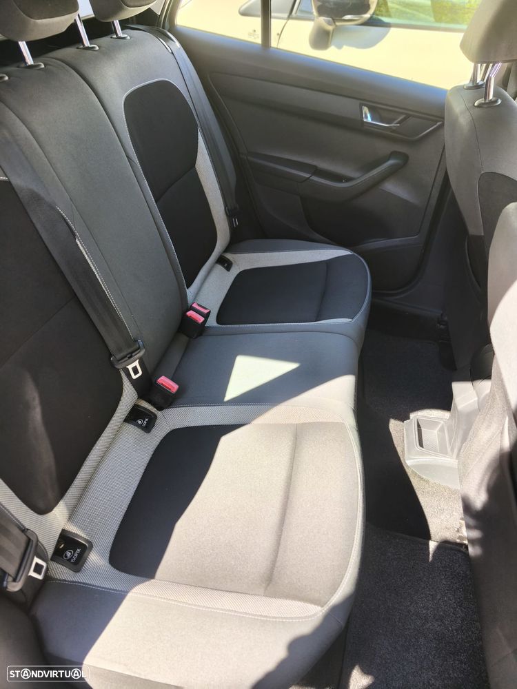 Skoda Fabia Break 1.0 Ambition - 11
