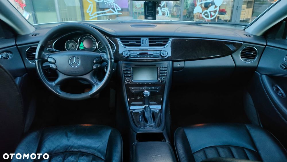 Mercedes-Benz CLS 350 - 13