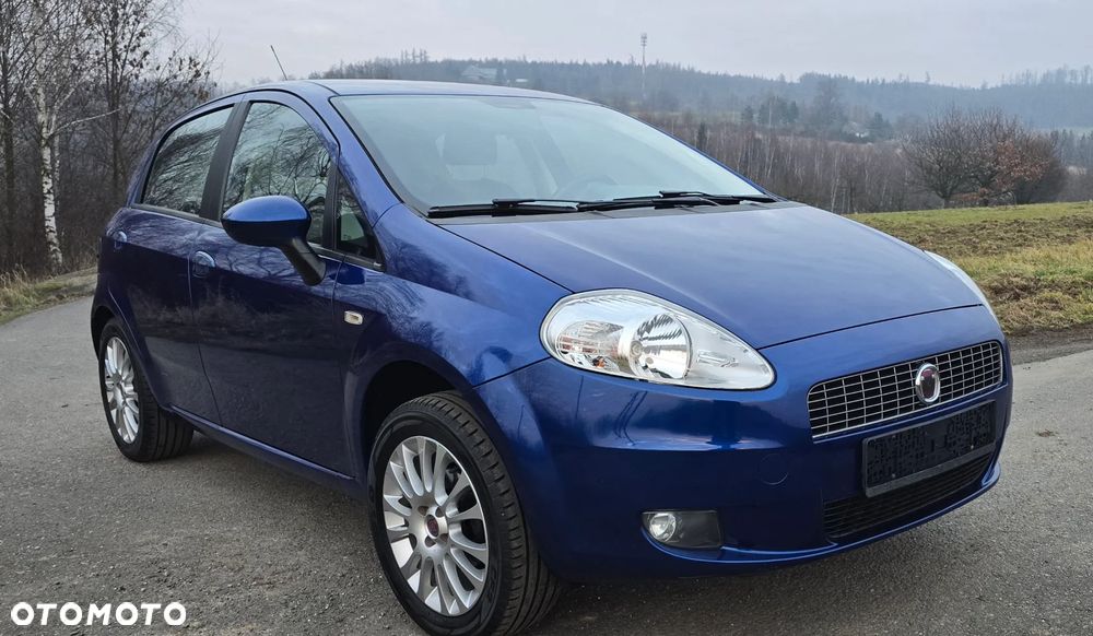 Fiat Punto 1.4 16V Emotion - 4