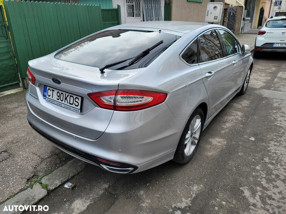Ford Mondeo 2.0 TDCi Powershift - 8