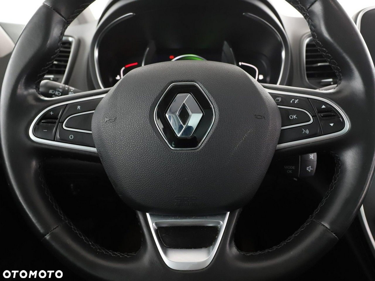 Renault Grand Scenic ENERGY dCi 130 INTENS - 21