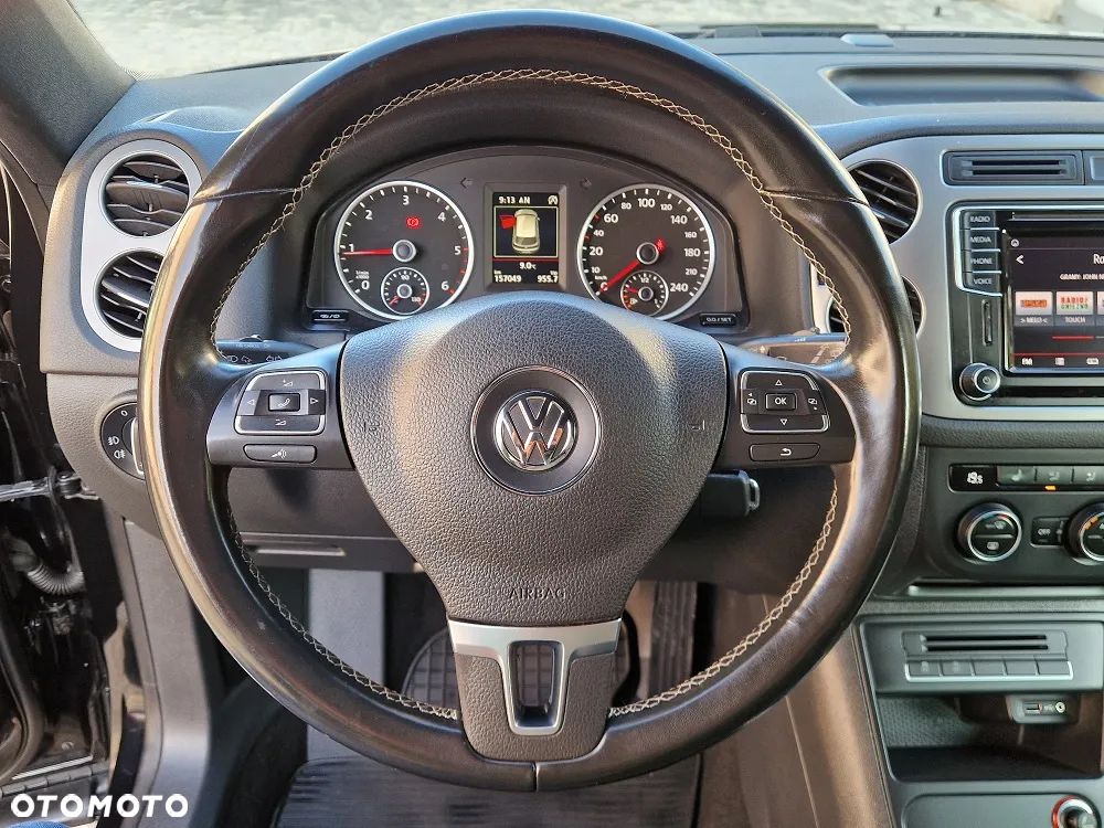 Volkswagen Tiguan 2.0 TDI SCR BlueMotion Technology Lounge Sport & Style - 16