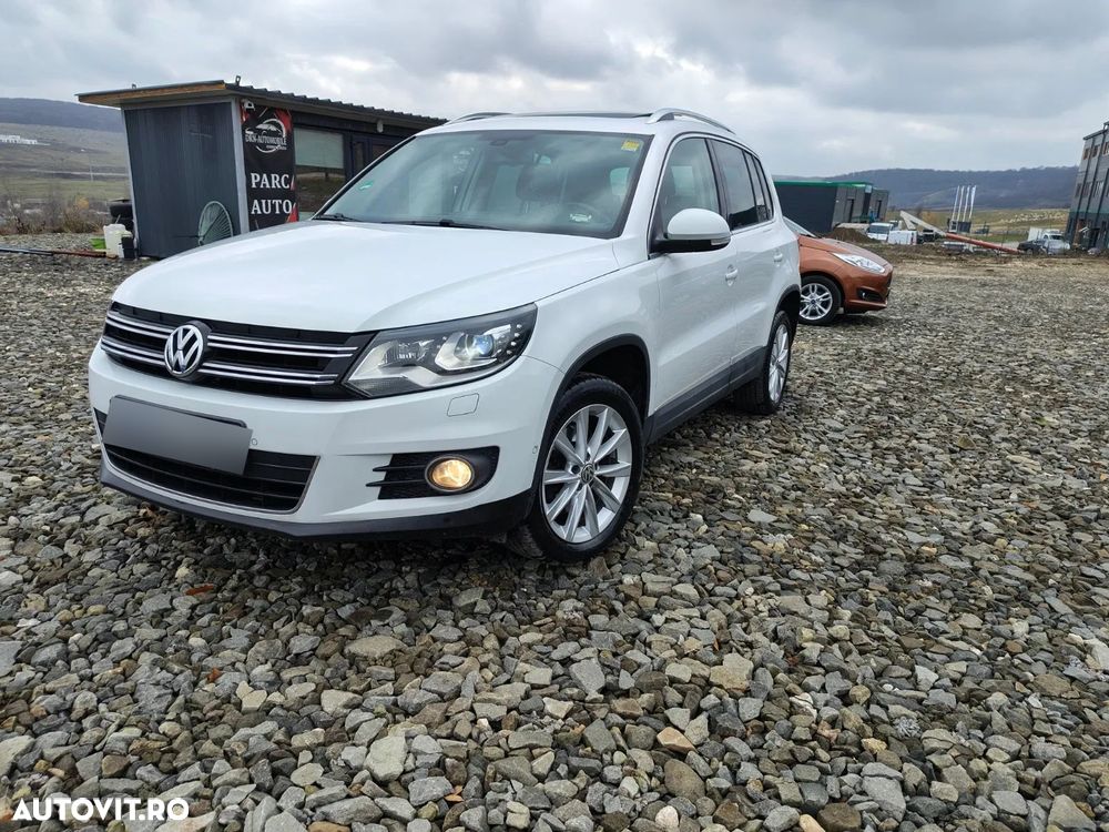 Volkswagen Tiguan - 2