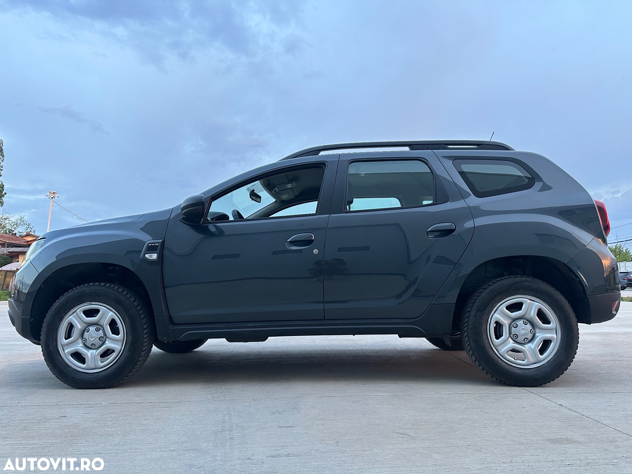 Dacia Duster 1.5 Blue dCi 4WD Essential - 19