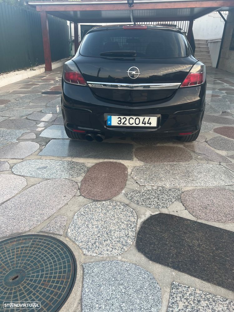 Opel Astra GTC 1.7 CDTI - 1