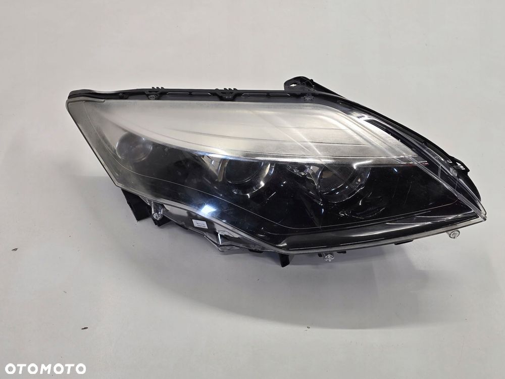 RENAULT LAGUNA III LIFT 10R LAMPA PRAWY PRZÓD PRZEDNIA 260106067R ANGLIK UK - 1