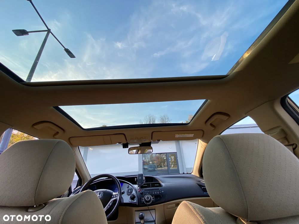 Honda Civic 1.8i-VTEC Executive - 3