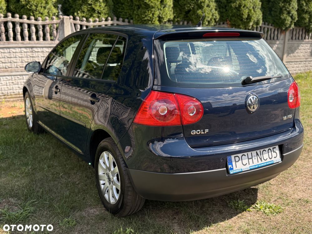 Volkswagen Golf - 9