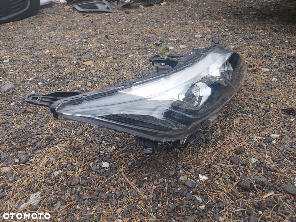 Mitsubishi Eclipse cross lampa full led prawa - 2