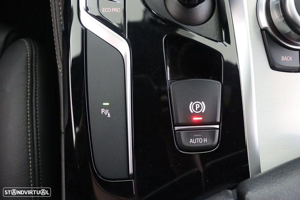 BMW 520 d Pack M Auto - 31