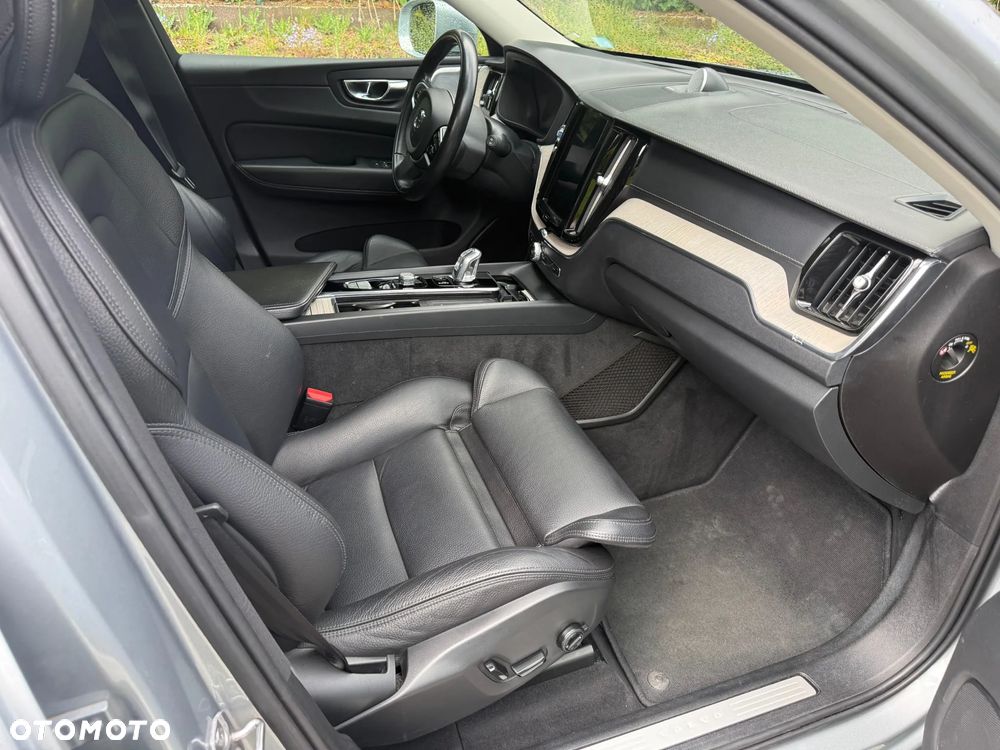 Volvo XC 60 T8 AWD Plug-In Hybrid Inscription - 7